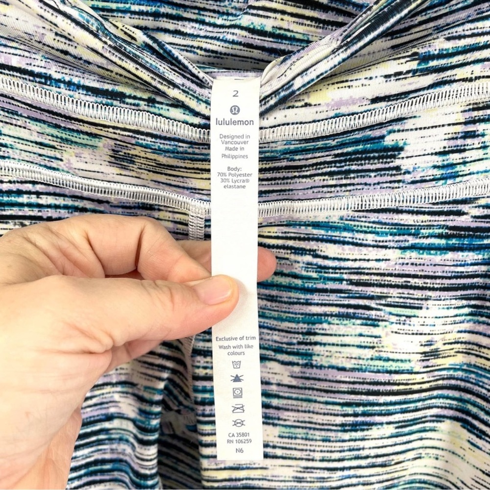 Lululemon Blurry Belle Stripe True Self Crop Leggings - Preloved - Picture 4 of 8